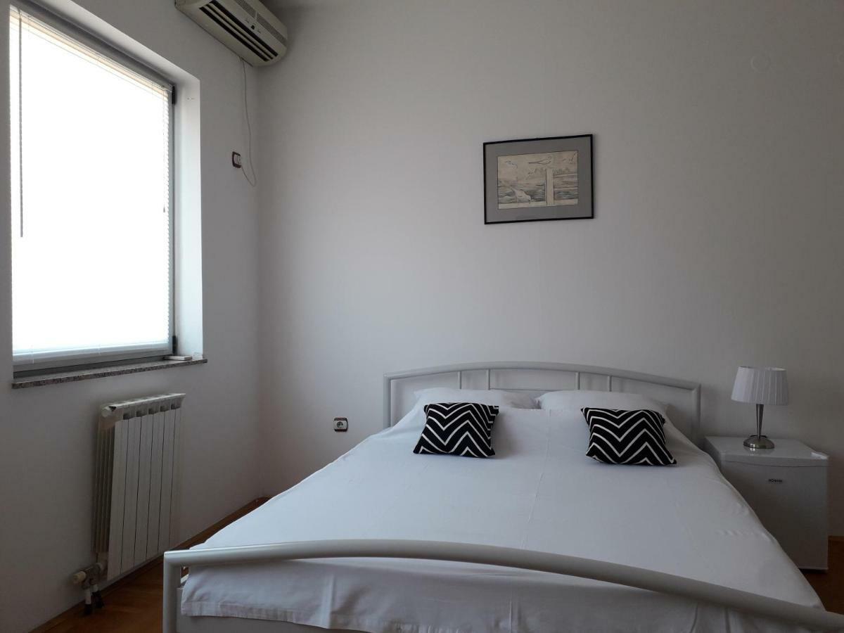 Apartman Dunja Ns 2 Novi Sad Ngoại thất bức ảnh