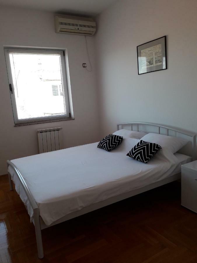 Apartman Dunja Ns 2 Novi Sad Ngoại thất bức ảnh