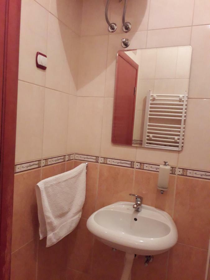 Apartman Dunja Ns 2 Novi Sad Ngoại thất bức ảnh